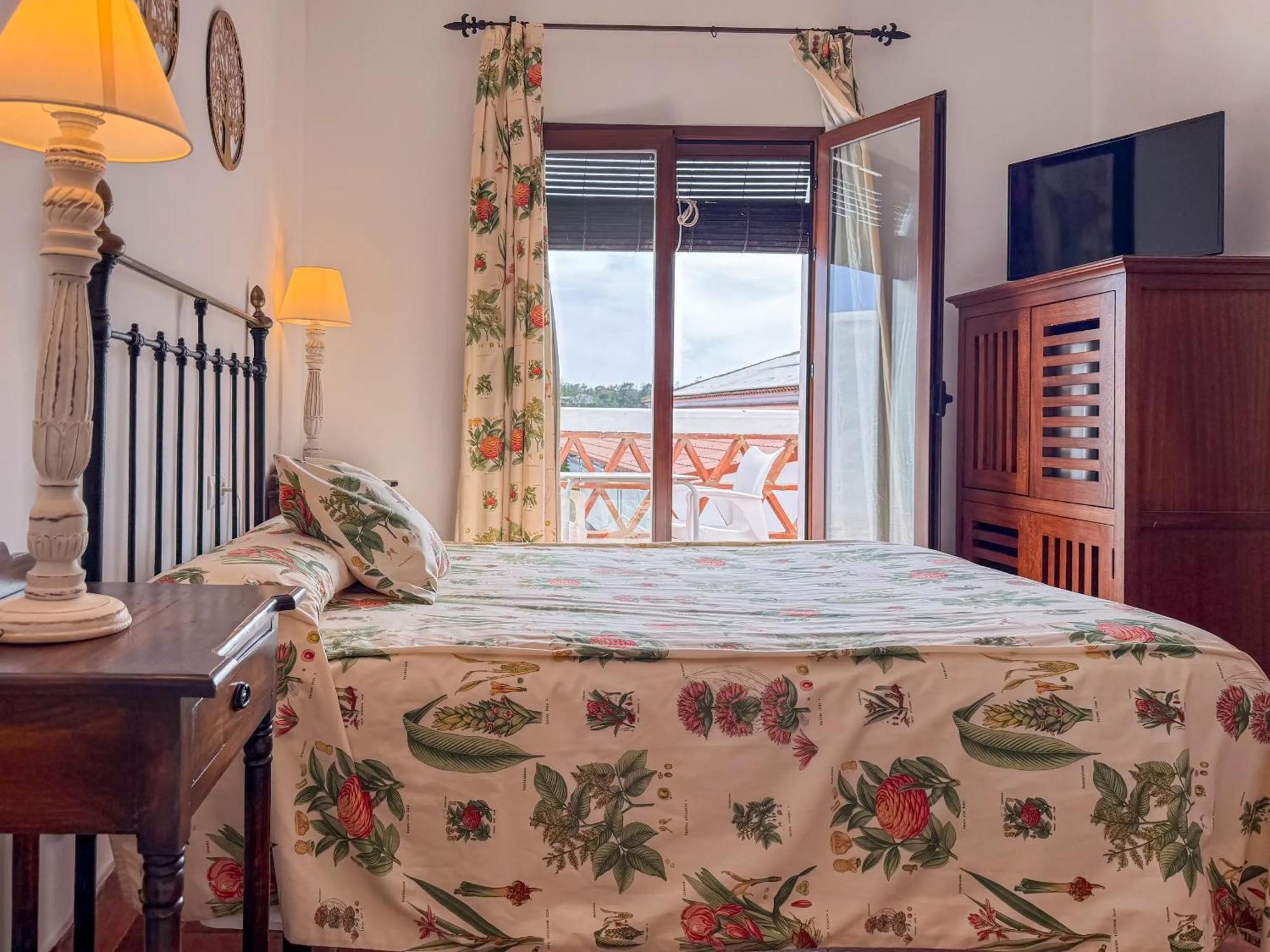 Hotel Valsequillo レペ エクステリア 写真