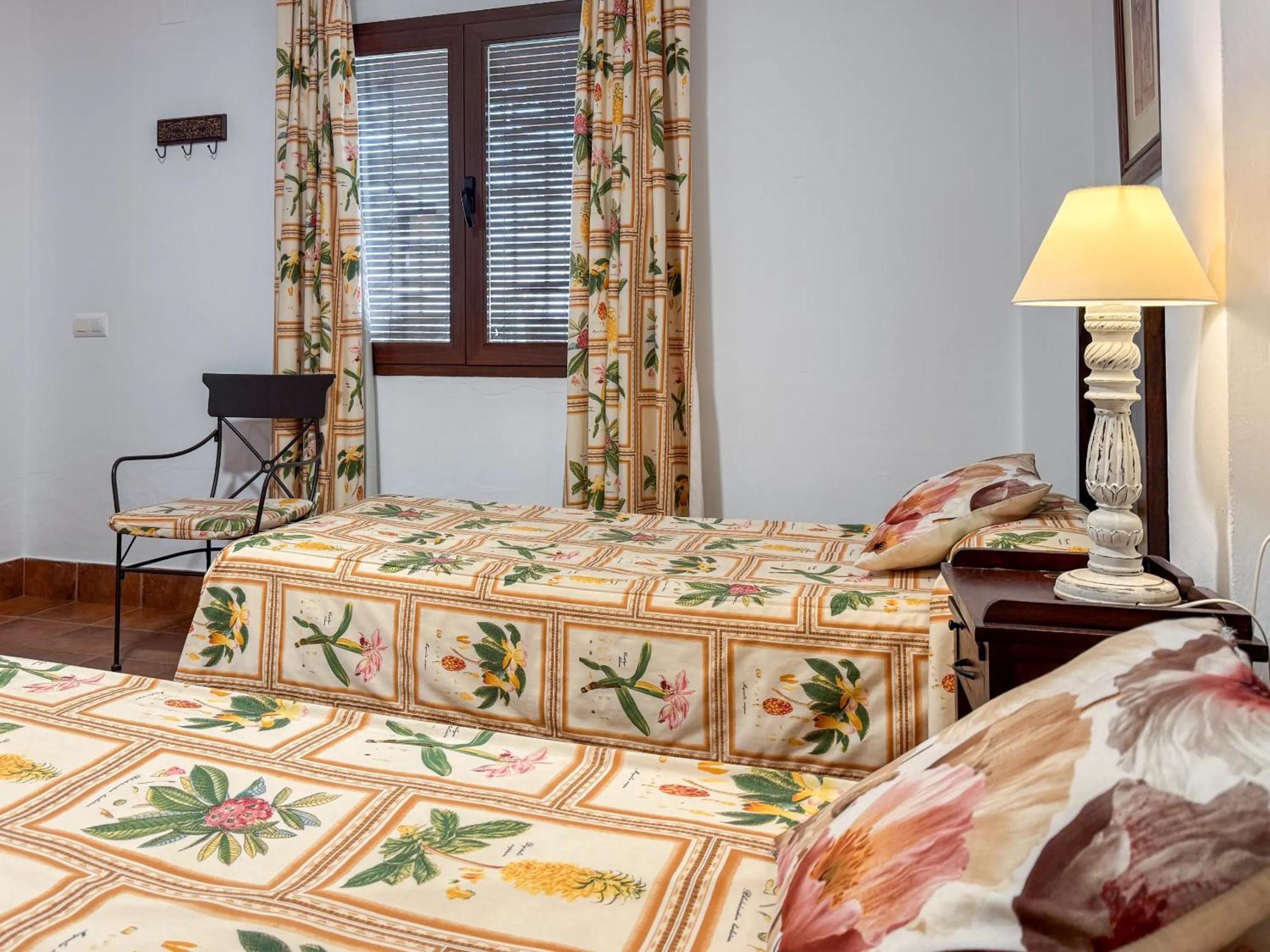 Hotel Valsequillo レペ エクステリア 写真