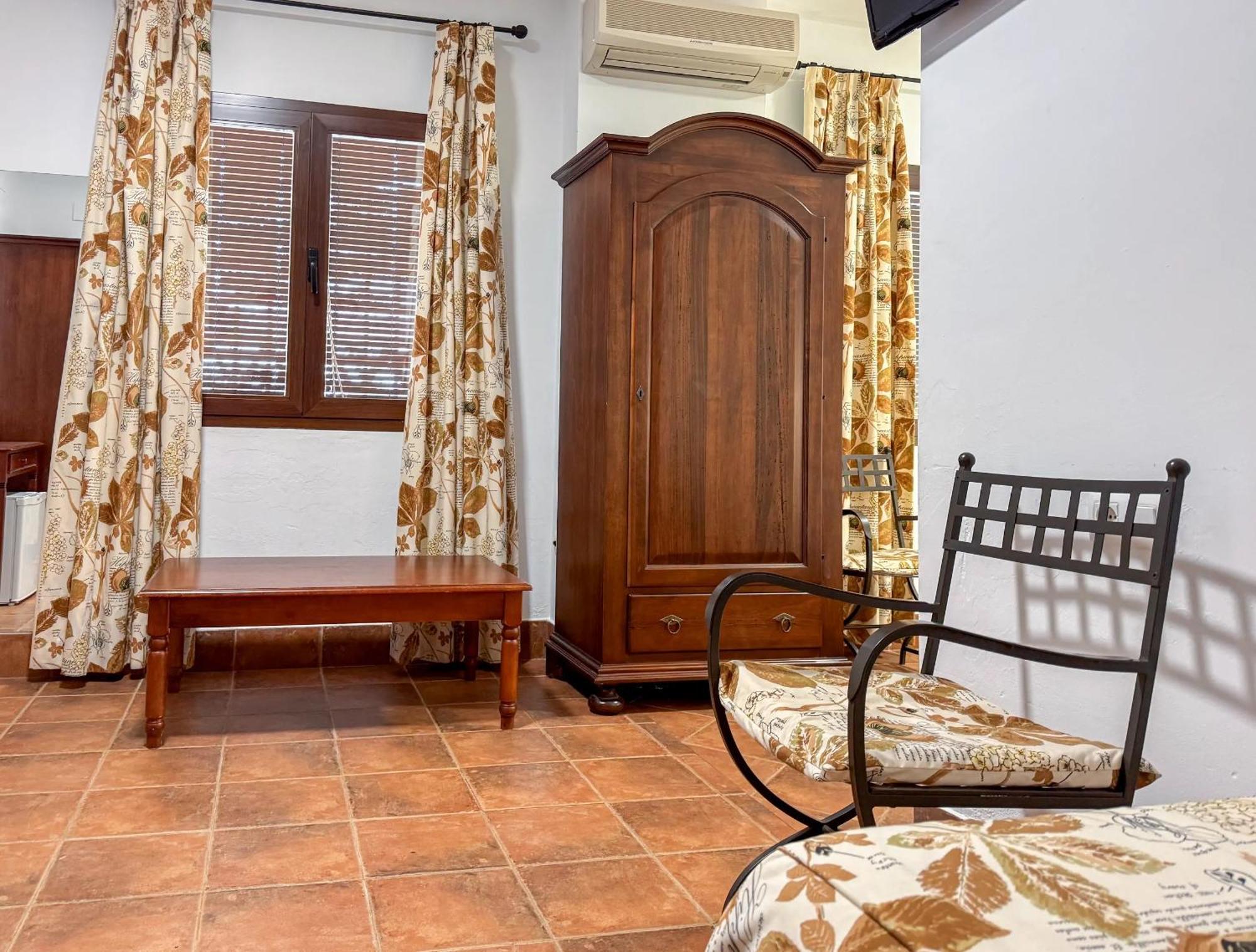Hotel Valsequillo レペ エクステリア 写真